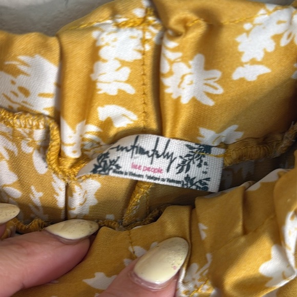 Intimately Free People Floral Wide Leg Pants Size Small - Picture 2 of 5